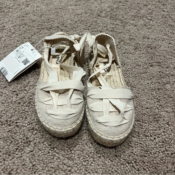 Mango kids Beige Espadrille Shoes size 8.5 - Picture 1 of 4